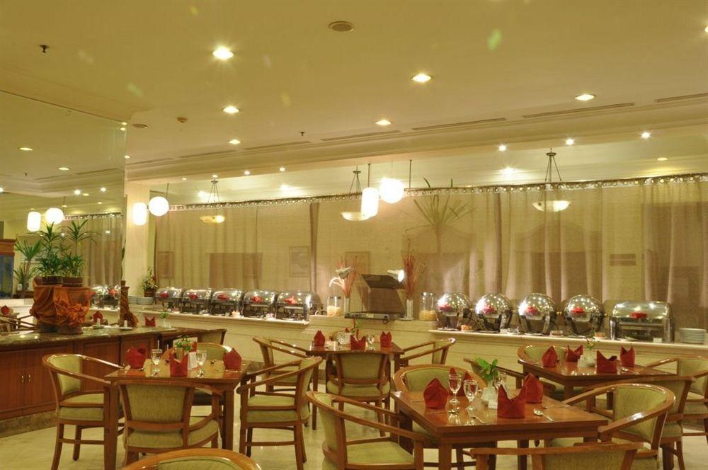 Singgasana Hotel Makassar Kültér fotó