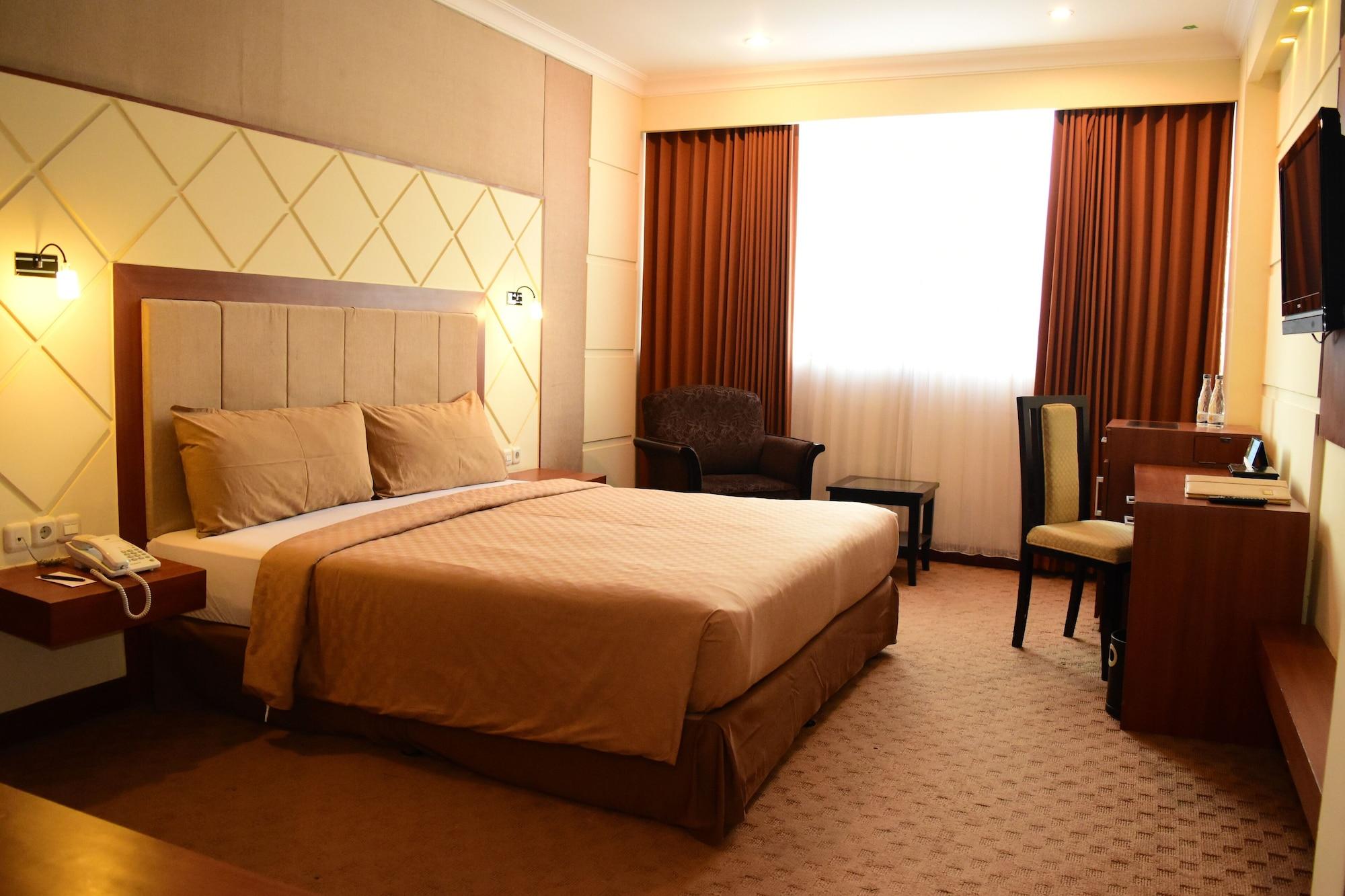 Singgasana Hotel Makassar Kültér fotó