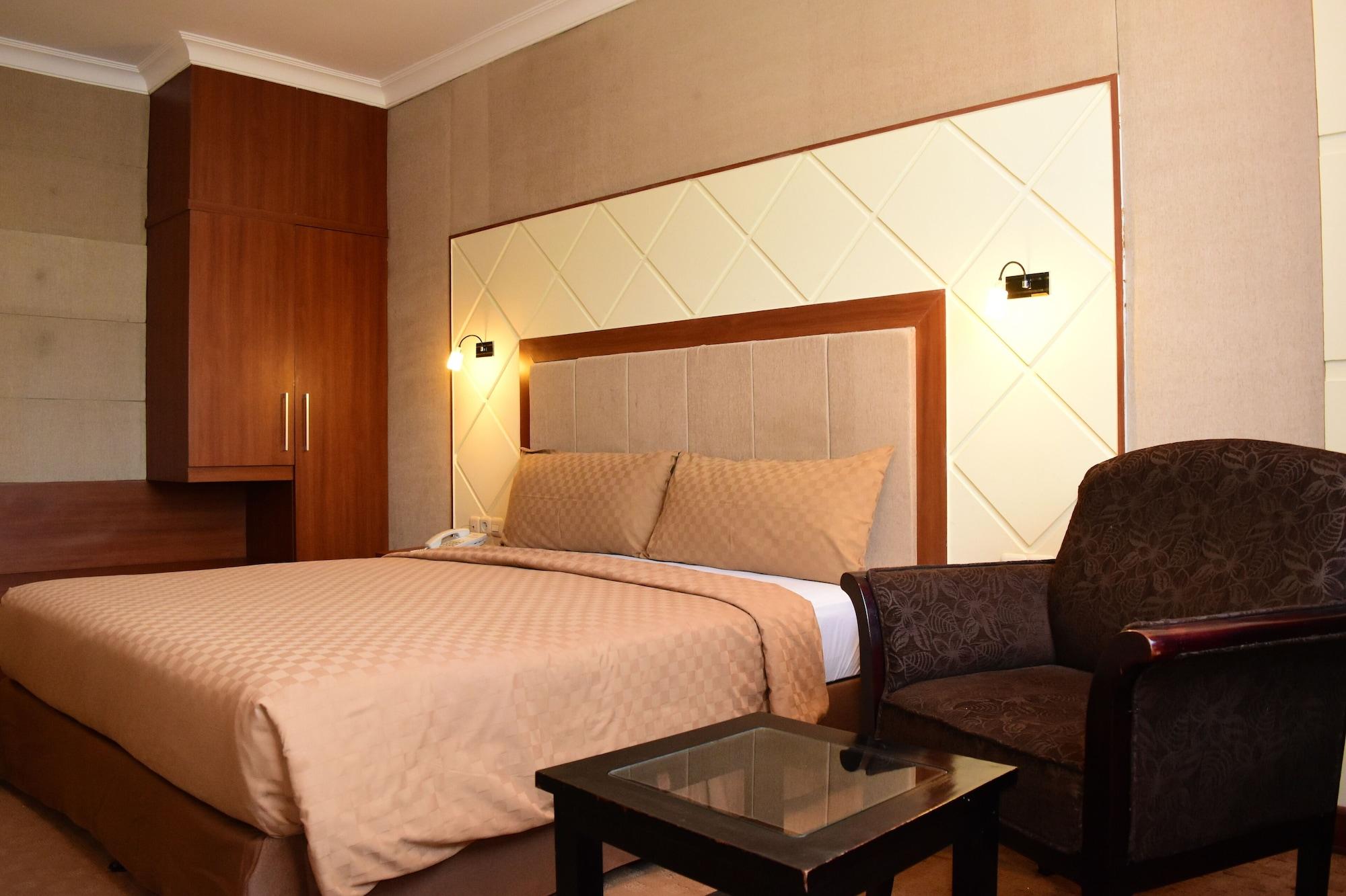 Singgasana Hotel Makassar Kültér fotó