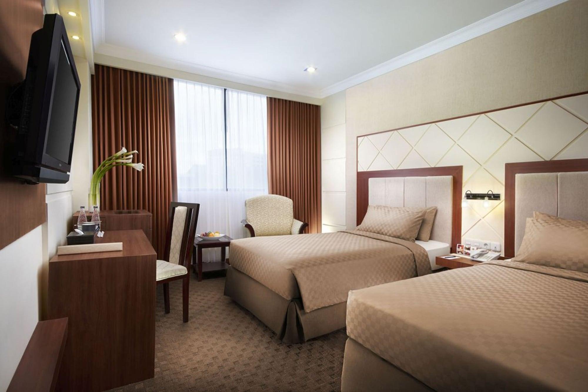 Singgasana Hotel Makassar Kültér fotó