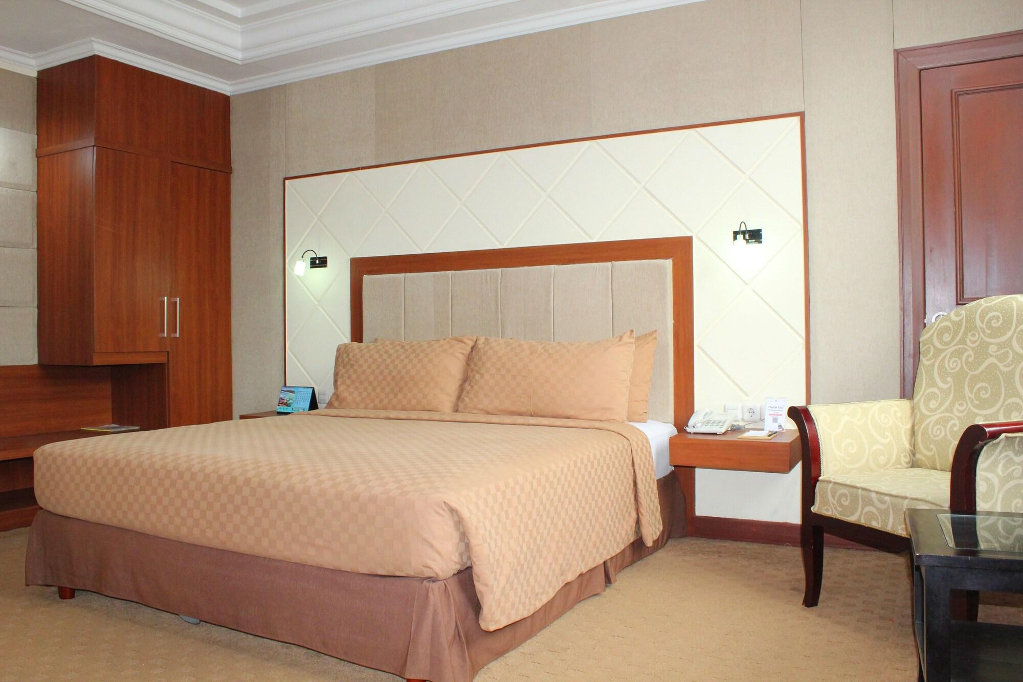 Singgasana Hotel Makassar Kültér fotó